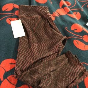 Lulu Lemmon leggings